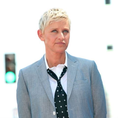 Ellen DeGeneres: Οι δύσκολες στιγμές που πέρασε όταν αποκάλυψε δημόσια ότι είναι ομοφυλόφιλη